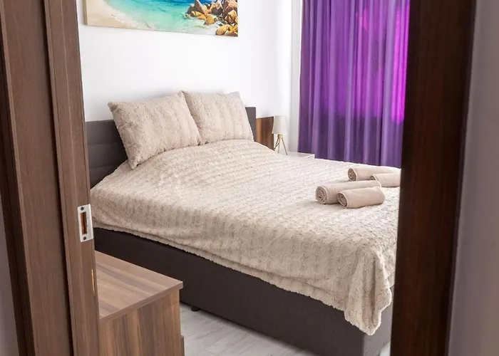 Soleil Bleu Beachfront Getaway Несебър