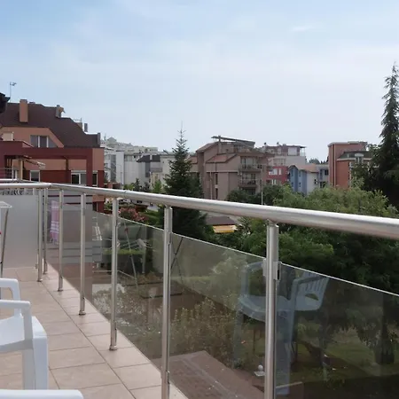 Soleil Bleu Beachfront Getaway - Beachfront Apartment With Sea View - Airport Meet & Greet - Free Parking - Nessebar