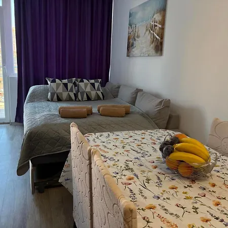 شقة Soleil Bleu Beachfront Getaway - Beachfront Apartment With Sea View - Airport Meet & Greet - Free Parking - Nessebar *